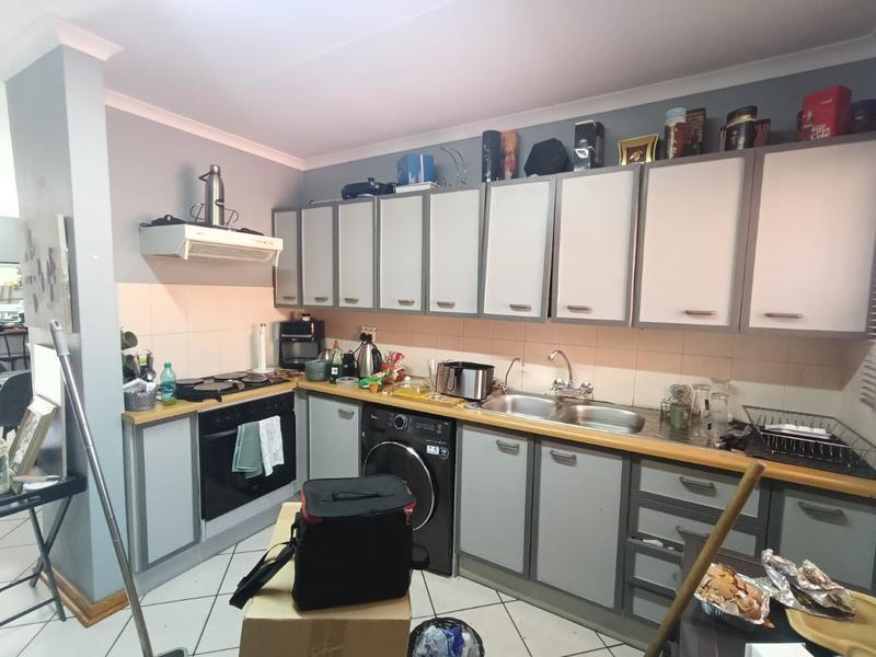 3 Bedroom Property for Sale in Casseldale Gauteng