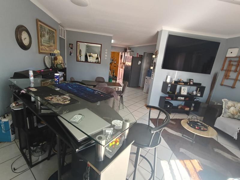 3 Bedroom Property for Sale in Casseldale Gauteng