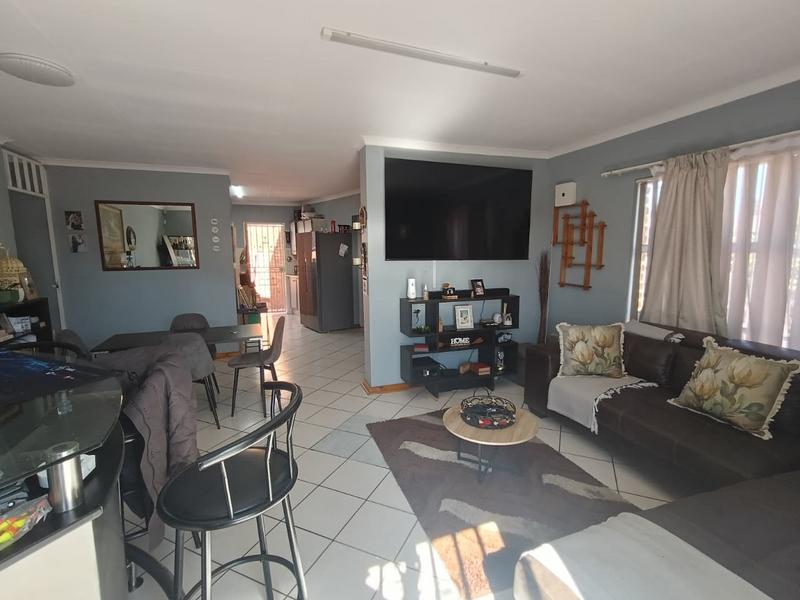 3 Bedroom Property for Sale in Casseldale Gauteng