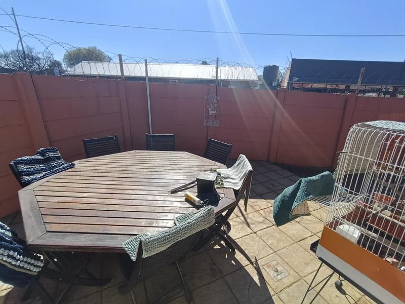 3 Bedroom Property for Sale in Casseldale Gauteng
