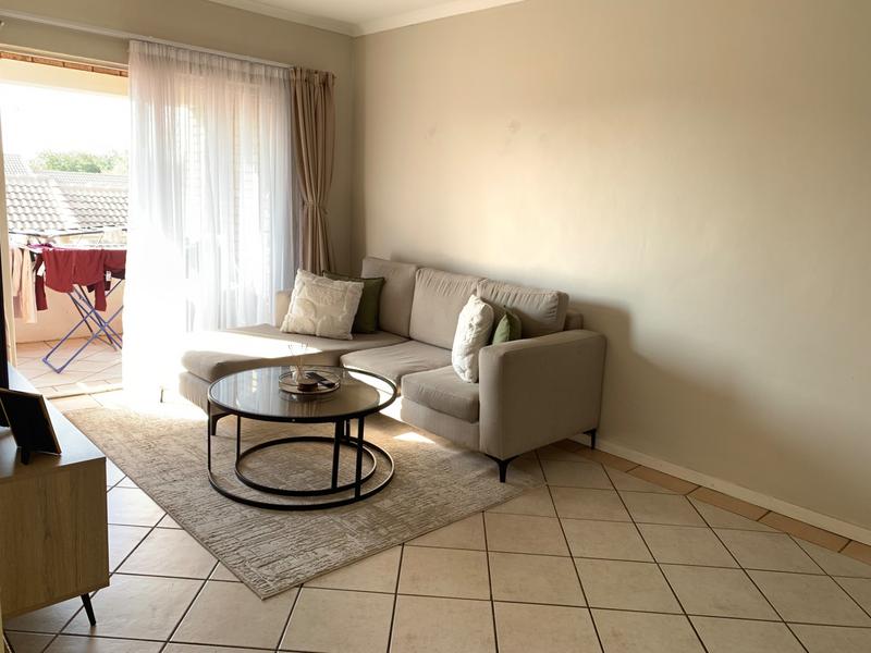To Let 2 Bedroom Property for Rent in Stone Ridge Gauteng