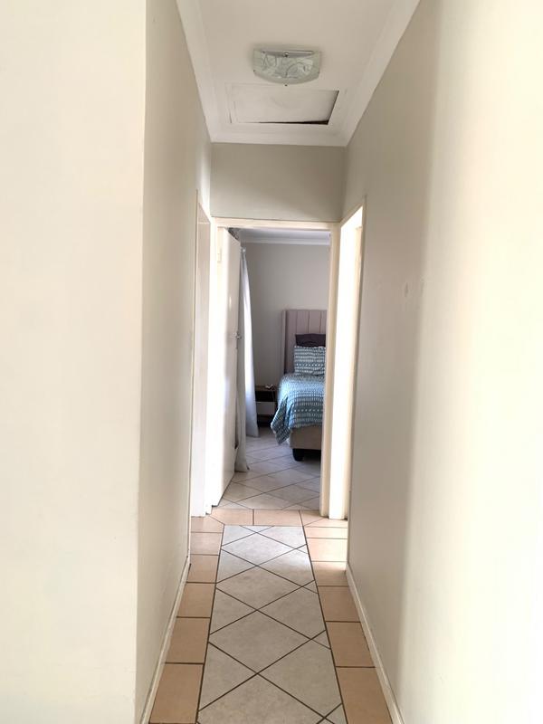 To Let 2 Bedroom Property for Rent in Stone Ridge Gauteng