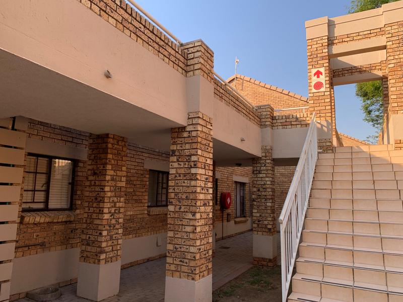 To Let 2 Bedroom Property for Rent in Stone Ridge Gauteng