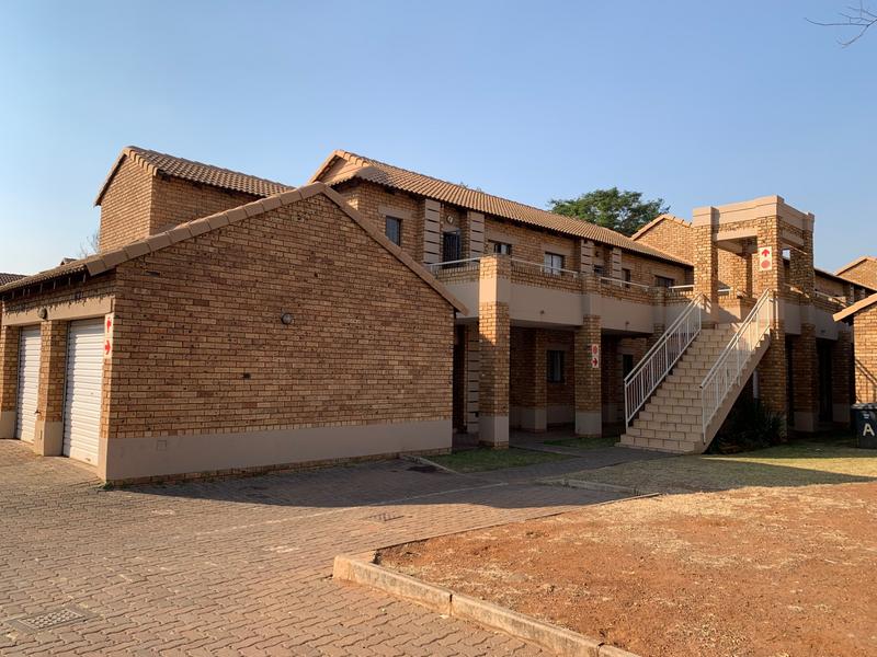 To Let 2 Bedroom Property for Rent in Stone Ridge Gauteng