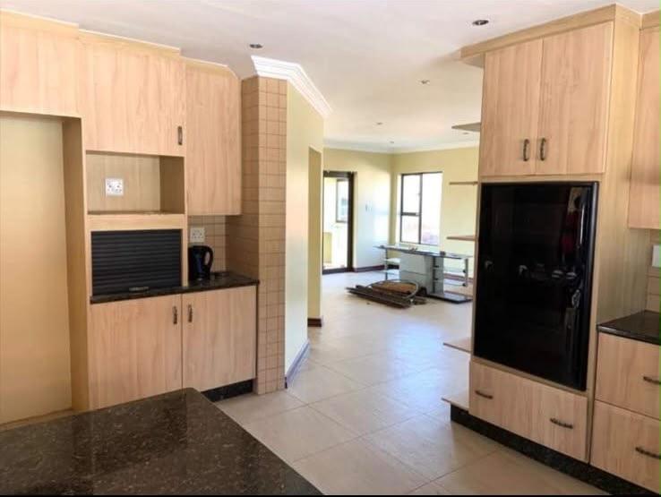 4 Bedroom Property for Sale in Eldo Meadows Gauteng
