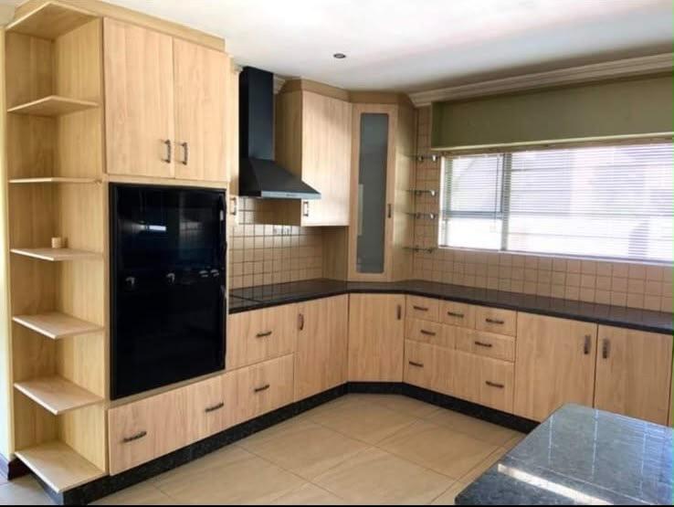 4 Bedroom Property for Sale in Eldo Meadows Gauteng