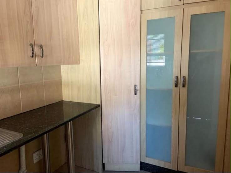 4 Bedroom Property for Sale in Eldo Meadows Gauteng