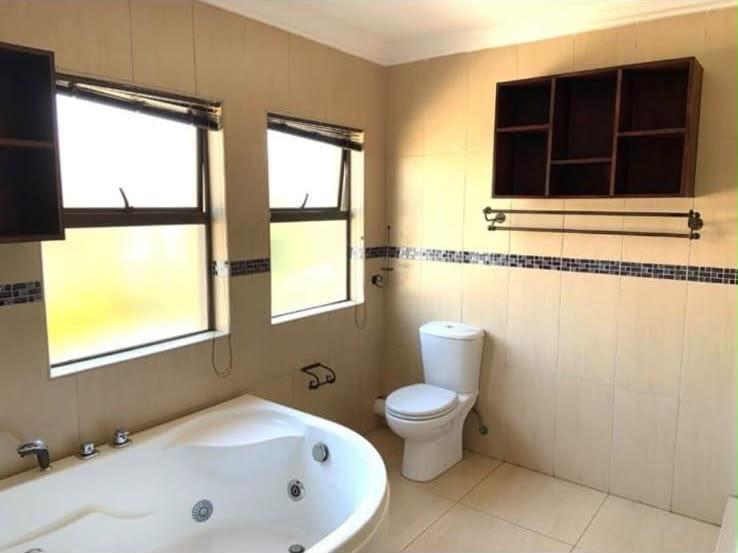 4 Bedroom Property for Sale in Eldo Meadows Gauteng