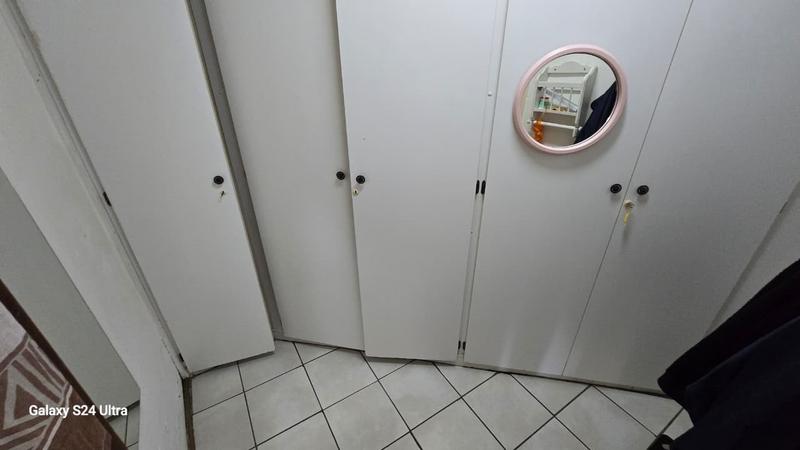 4 Bedroom Property for Sale in Klippoortje Gauteng