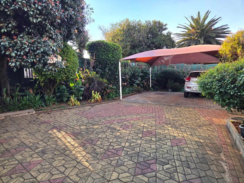 3 Bedroom Property for Sale in Woodmere Gauteng