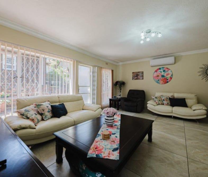 3 Bedroom Property for Sale in Brackenhurst Gauteng