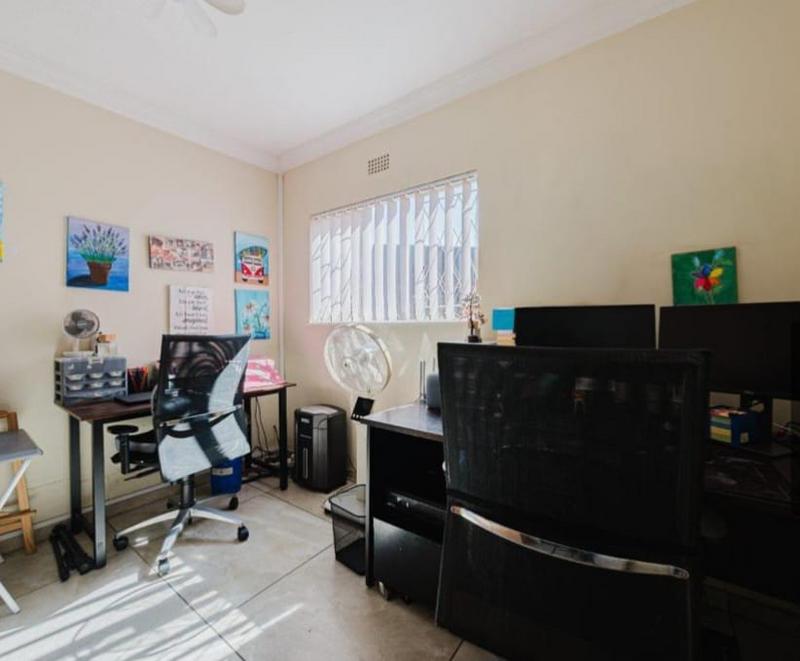3 Bedroom Property for Sale in Brackenhurst Gauteng