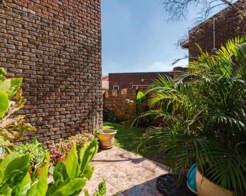 3 Bedroom Property for Sale in Brackenhurst Gauteng