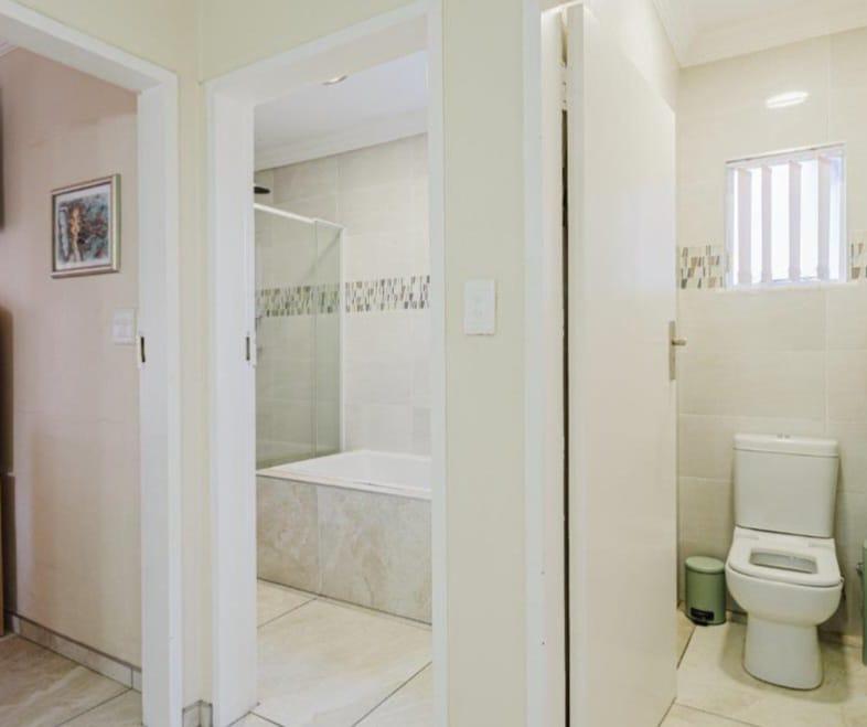 3 Bedroom Property for Sale in Brackenhurst Gauteng