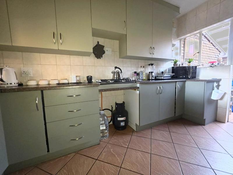 3 Bedroom Property for Sale in Albemarle Ext 2 Gauteng