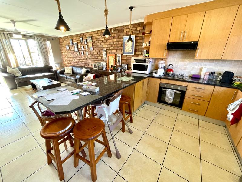 3 Bedroom Property for Sale in Noordheuwel Gauteng