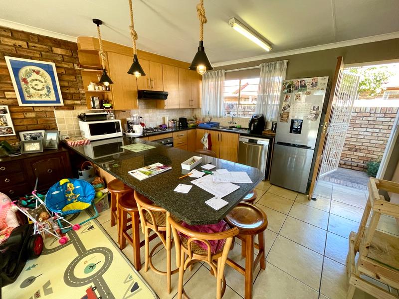 3 Bedroom Property for Sale in Noordheuwel Gauteng