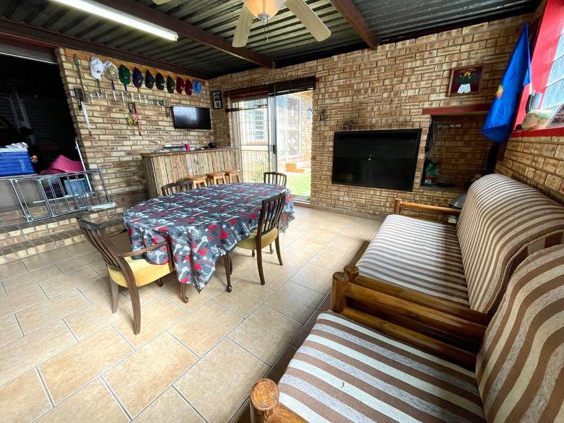 3 Bedroom Property for Sale in Noordheuwel Gauteng