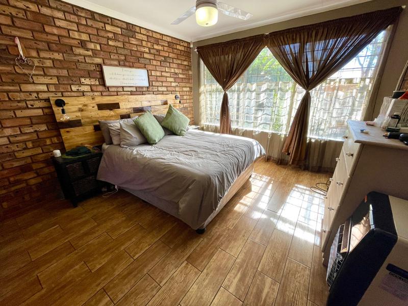 3 Bedroom Property for Sale in Noordheuwel Gauteng