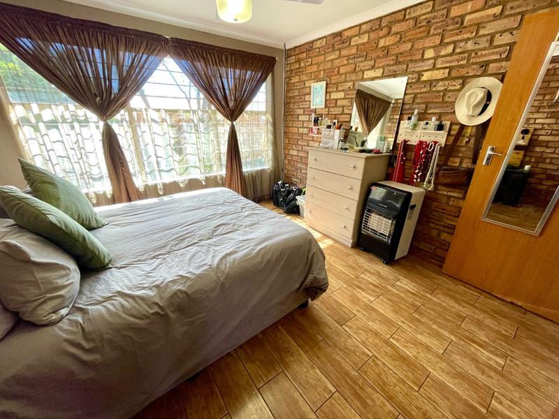 3 Bedroom Property for Sale in Noordheuwel Gauteng