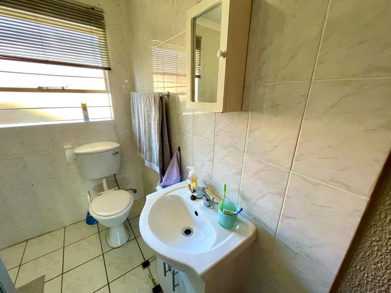 3 Bedroom Property for Sale in Noordheuwel Gauteng