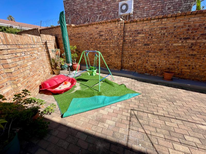 3 Bedroom Property for Sale in Noordheuwel Gauteng