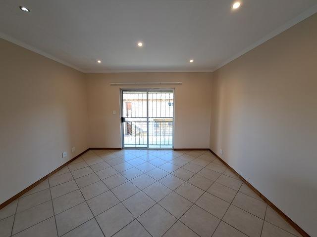 2 Bedroom Property for Sale in Stone Ridge Gauteng