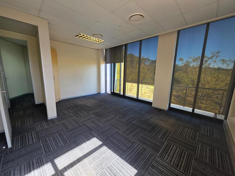 To Let Commercial Property for Rent in Shere Gauteng