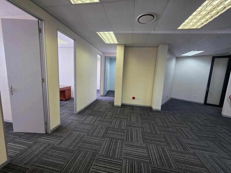 To Let Commercial Property for Rent in Shere Gauteng