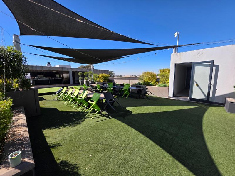 To Let Commercial Property for Rent in Shere Gauteng
