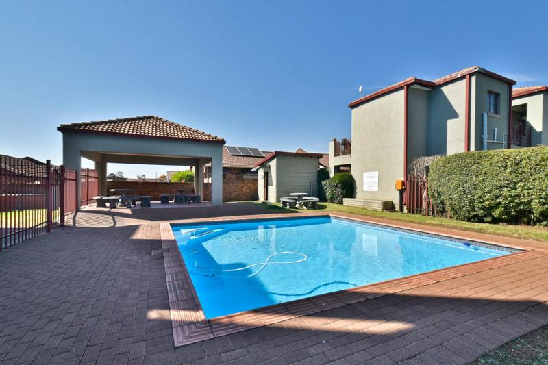 3 Bedroom Property for Sale in Randhart Gauteng