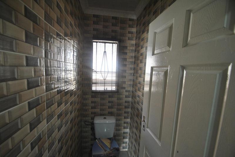8 Bedroom Property for Sale in Dawn Park Gauteng