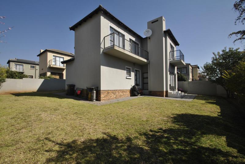 3 Bedroom Property for Sale in Thatchfield Gauteng