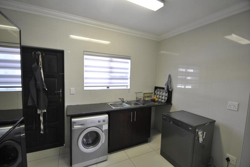 3 Bedroom Property for Sale in Thatchfield Gauteng