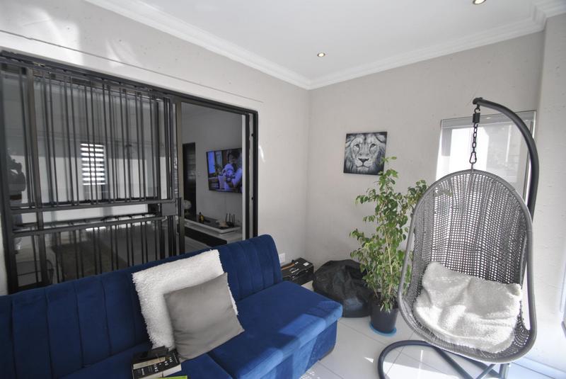 3 Bedroom Property for Sale in Thatchfield Gauteng