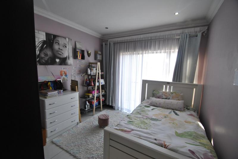 3 Bedroom Property for Sale in Thatchfield Gauteng