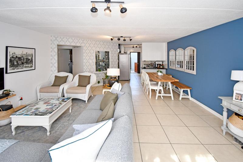 2 Bedroom Property for Sale in Morningside Gauteng
