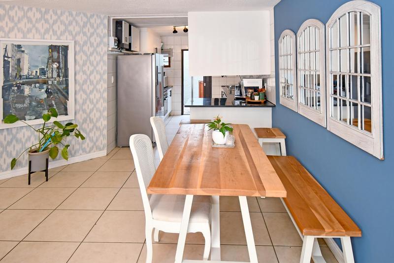 2 Bedroom Property for Sale in Morningside Gauteng