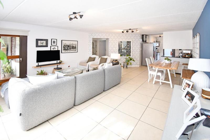 2 Bedroom Property for Sale in Morningside Gauteng