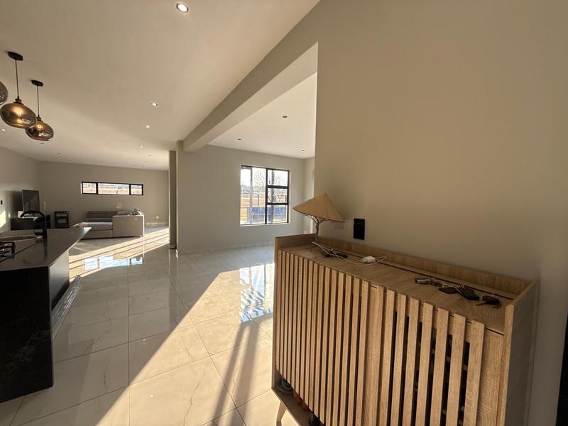 4 Bedroom Property for Sale in Midstream Meadows Gauteng