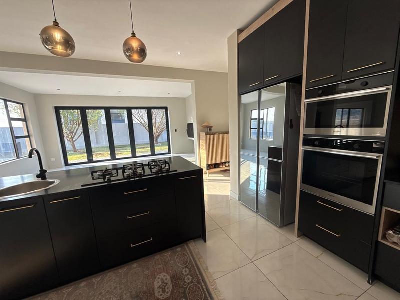 4 Bedroom Property for Sale in Midstream Meadows Gauteng