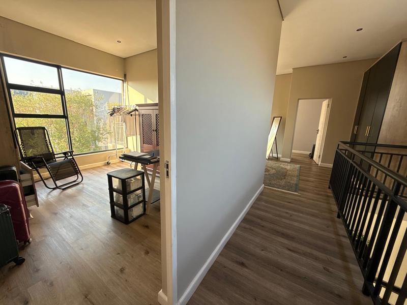 4 Bedroom Property for Sale in Midstream Meadows Gauteng