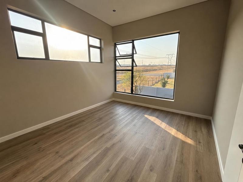4 Bedroom Property for Sale in Midstream Meadows Gauteng