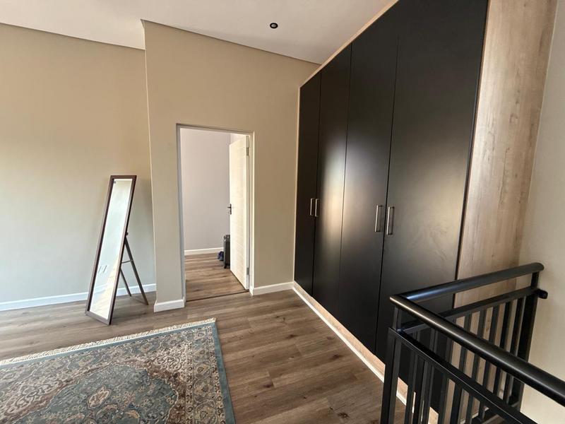 4 Bedroom Property for Sale in Midstream Meadows Gauteng