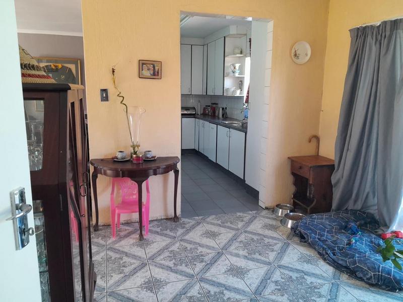 3 Bedroom Property for Sale in Brackendowns Gauteng
