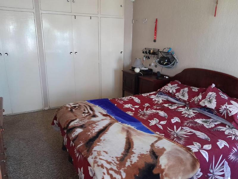 3 Bedroom Property for Sale in Brackendowns Gauteng