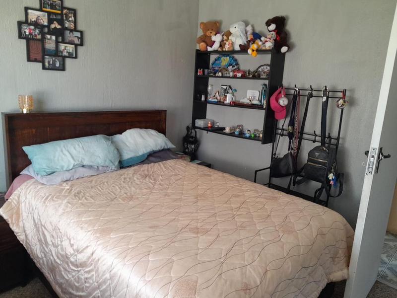 3 Bedroom Property for Sale in Brackendowns Gauteng