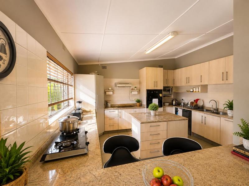 4 Bedroom Property for Sale in Delville Gauteng