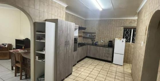 3 Bedroom Property for Sale in Birchleigh Gauteng