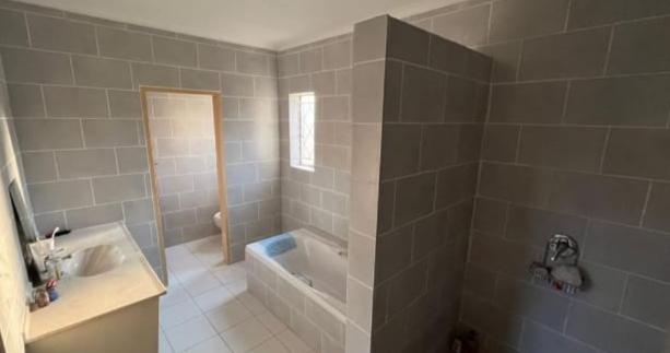 3 Bedroom Property for Sale in Birchleigh Gauteng